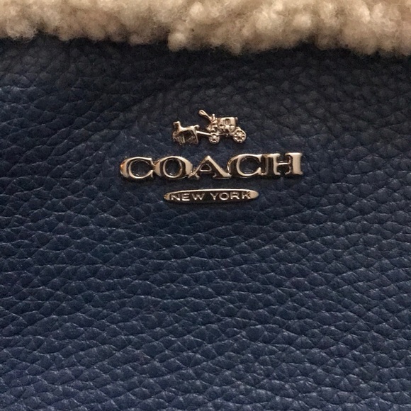 COACH mini crossbody bag - Picture 2 of 3